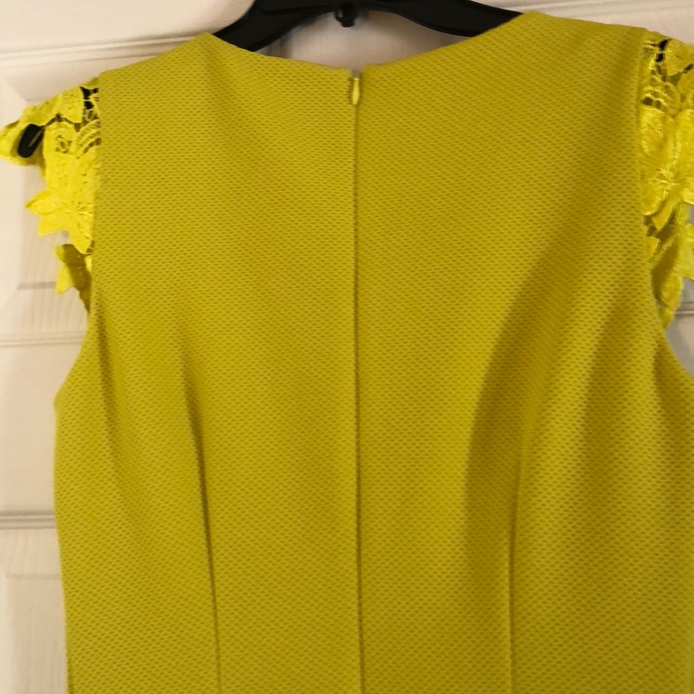 Dress - Picture 4 of 5